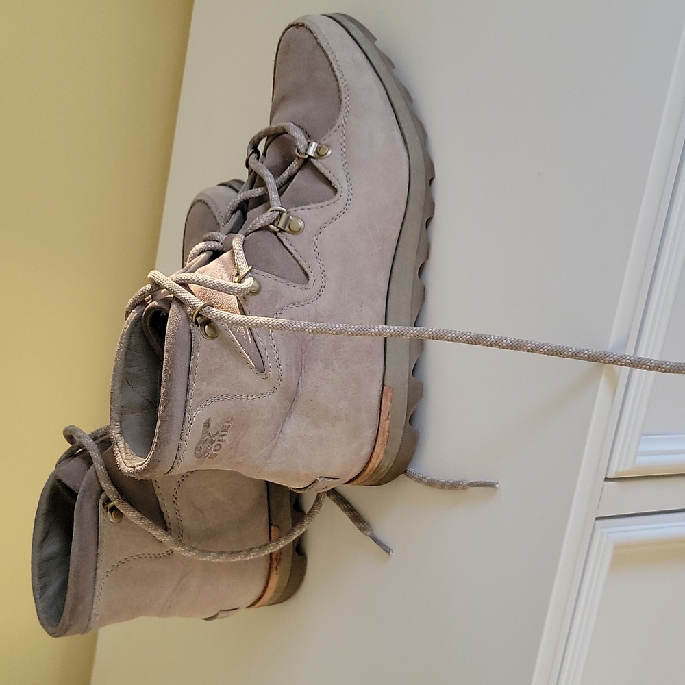 Sorel ankle boots